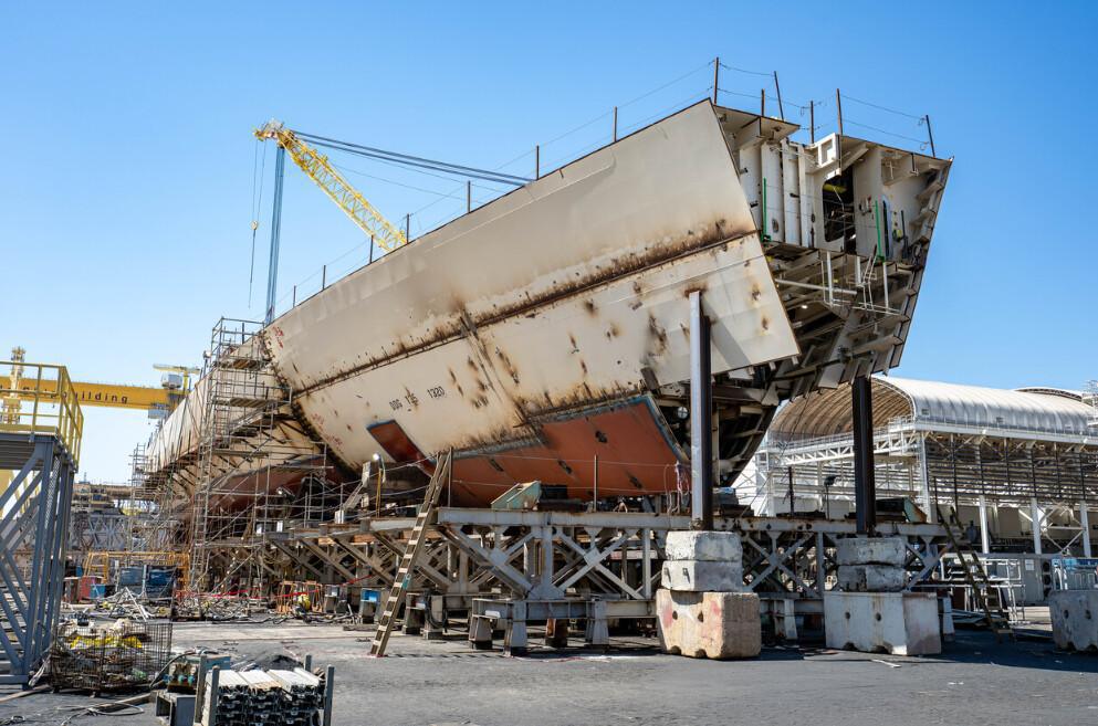 SHIP MILESTONE | DDG 135 reaches 25% erect SHIP MILESTONE | DDG 135 reaches 25% erect