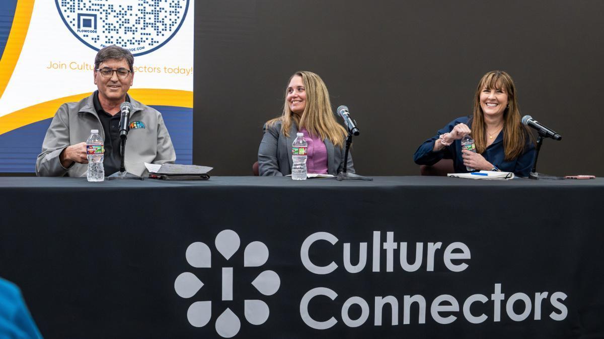 Professional Development Series | First Impression Connections: How to Build Your Network 