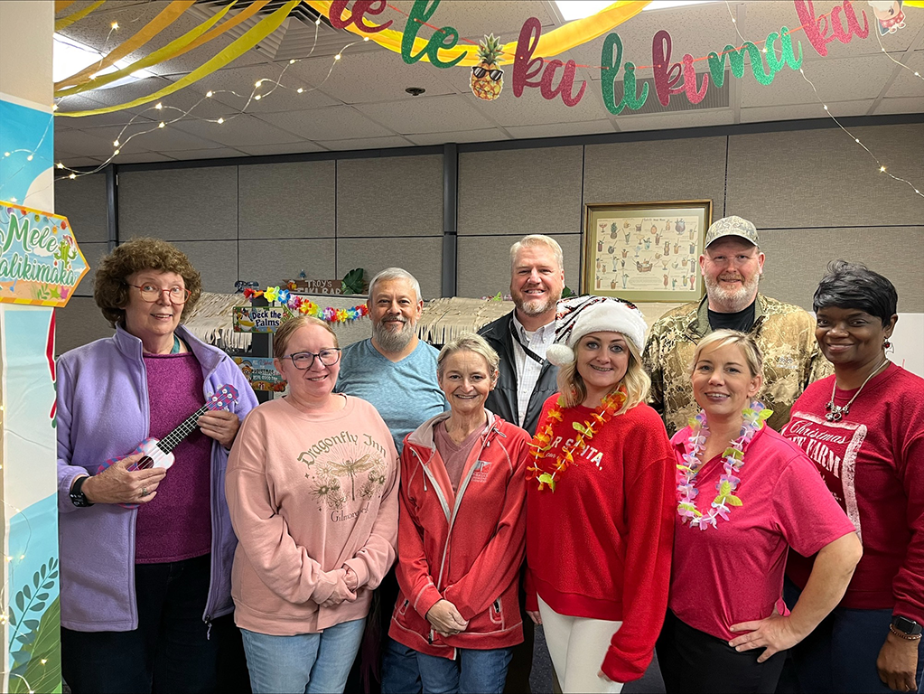 Holiday Decorations: Supply Chain Management