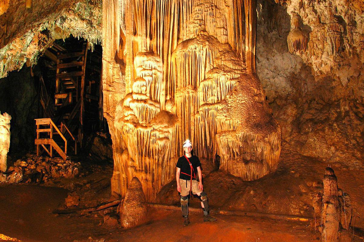 Cueva del viento (Wind cave)