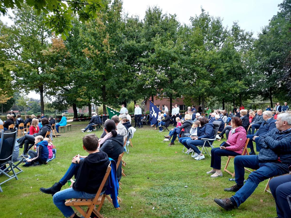 Open air Erntedankmesse in Renkenberge