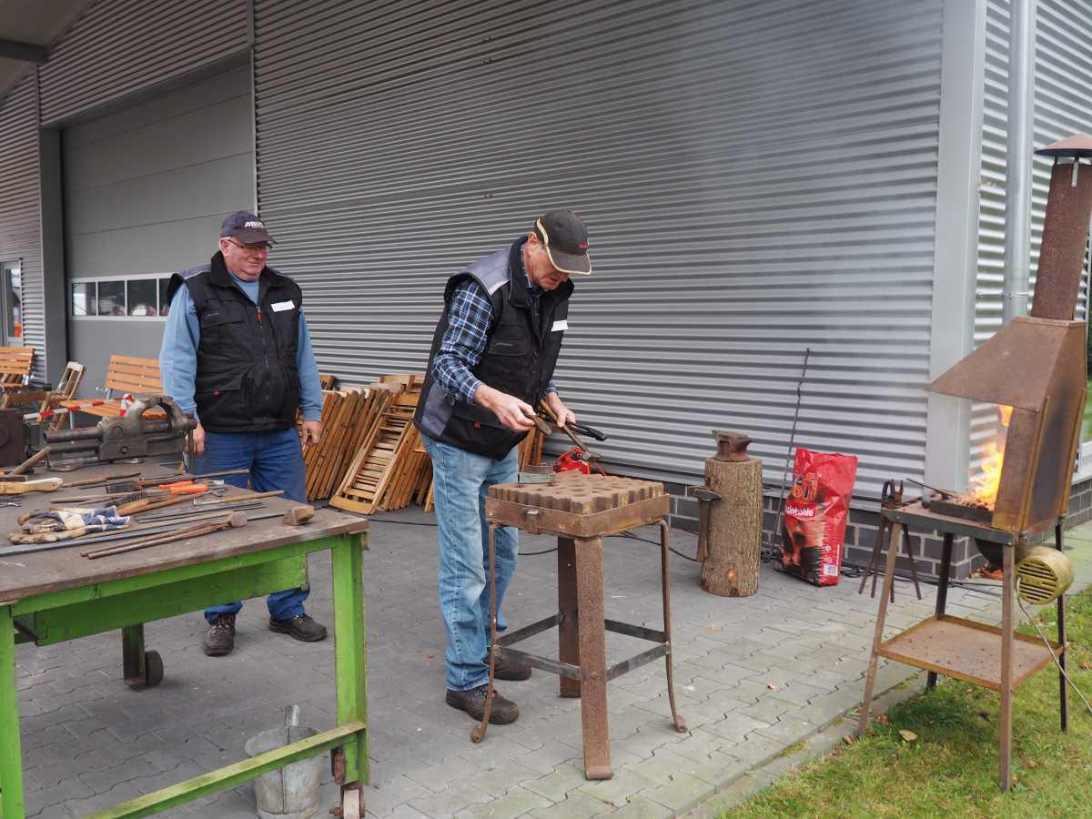 Streuobstwiese in Niederlangen angelegt Streuobstwiese in Niederlangen angelegt