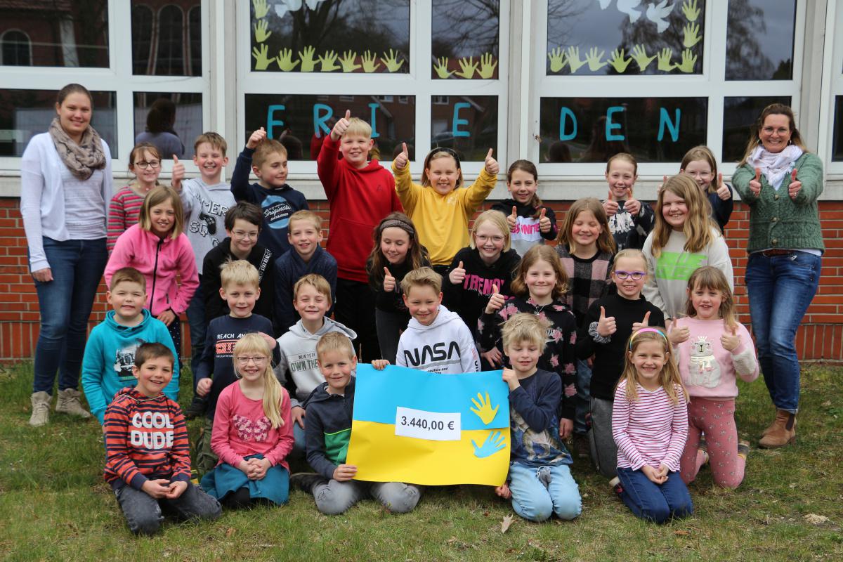 Aktionstag Grundschule Sustrum mit Spendenlauf