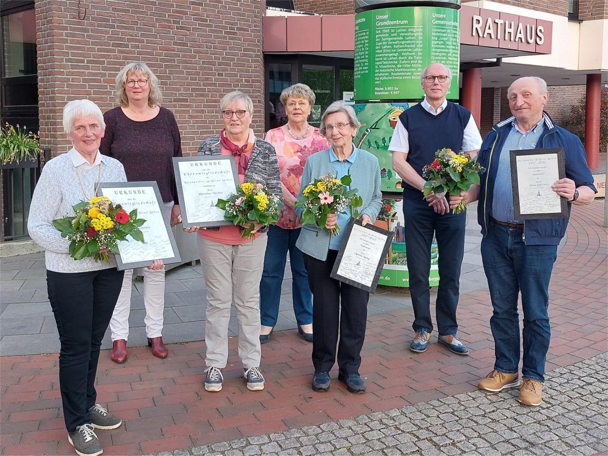 Ehrungen bei der Generalversammlung des Kirchenchores St. Vitus in Lathen Ehrungen bei der Generalversammlung des Kirchenchores St. Vitus in Lathen