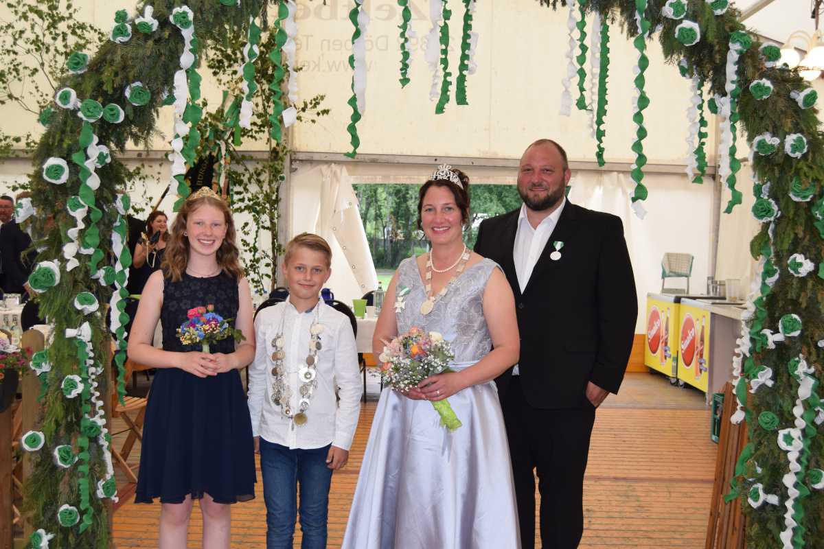 Neue Schützenkönigin in Lathen Neue Schützenkönigin in Lathen