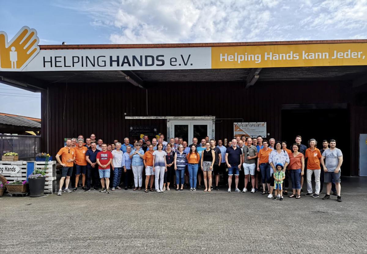 25 Jahre Helping Hands 25 Jahre Helping Hands