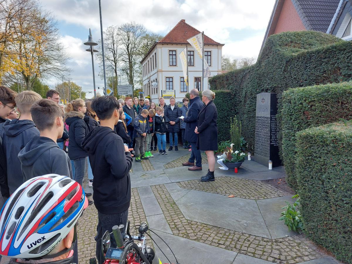 Gedenkveranstaltung zur Reichspogromnacht Gedenkveranstaltung zur Reichspogromnacht