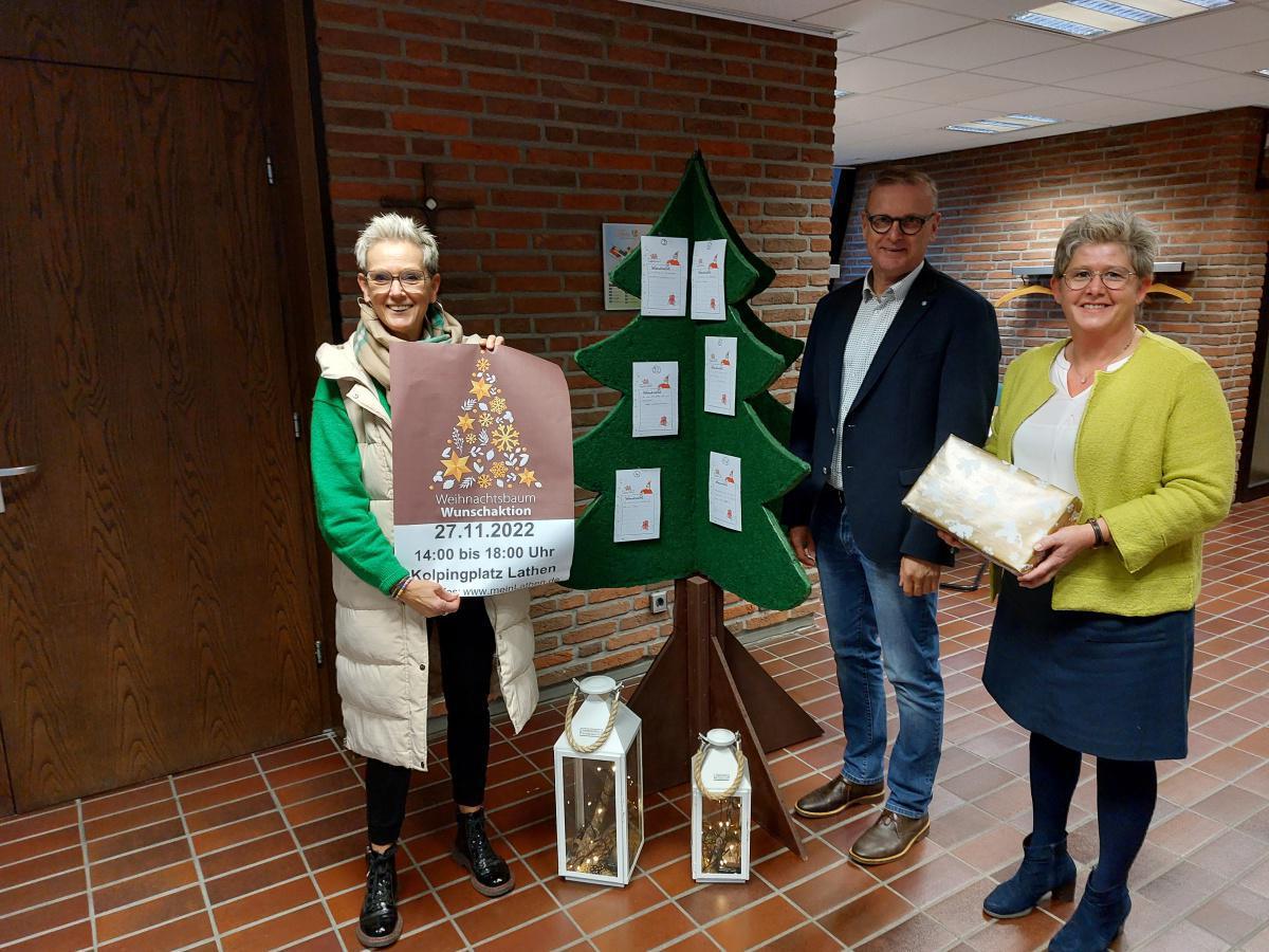 HINWEIS: Weihnachtsbaum-Wunschaktion - es fehlen noch einige Geschenke HINWEIS: Weihnachtsbaum-Wunschaktion - es fehlen noch einige Geschenke