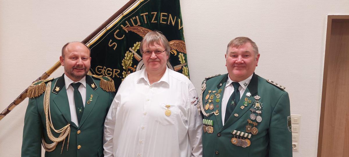 Ernst Stein und Josef Gerdes erhielten besondere Ehrungen Ernst Stein und Josef Gerdes erhielten besondere Ehrungen