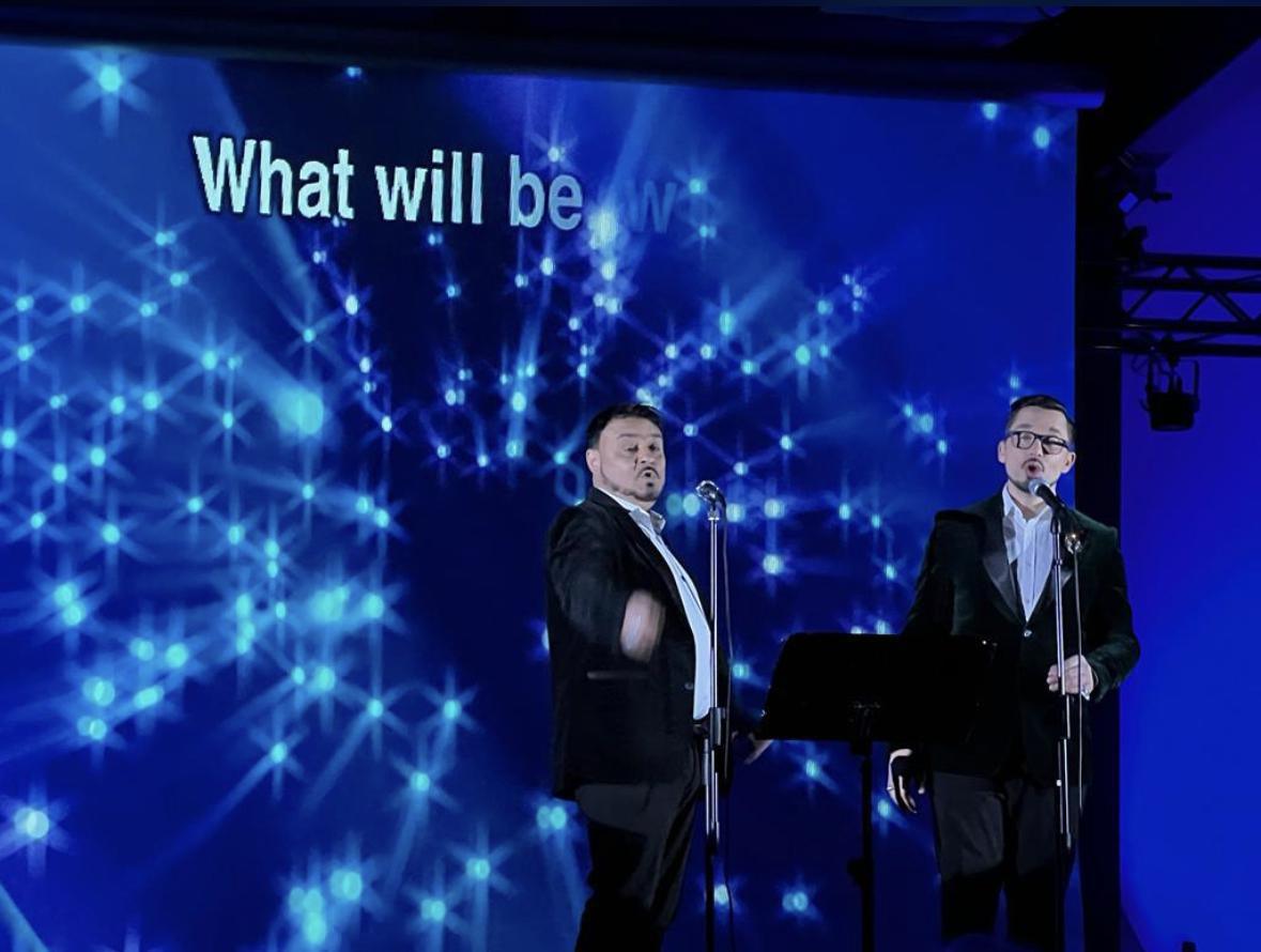 Tenöre4you begeistern im Markt 7 Tenöre4you begeistern im Markt 7