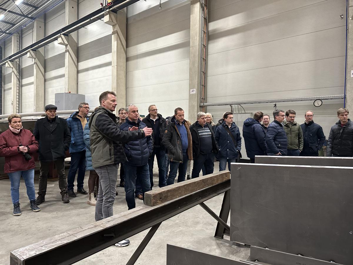 MuT-Mitglieder besuchen Firma Schmees & Lühn in Niederlangen MuT-Mitglieder besuchen Firma Schmees & Lühn in Niederlangen