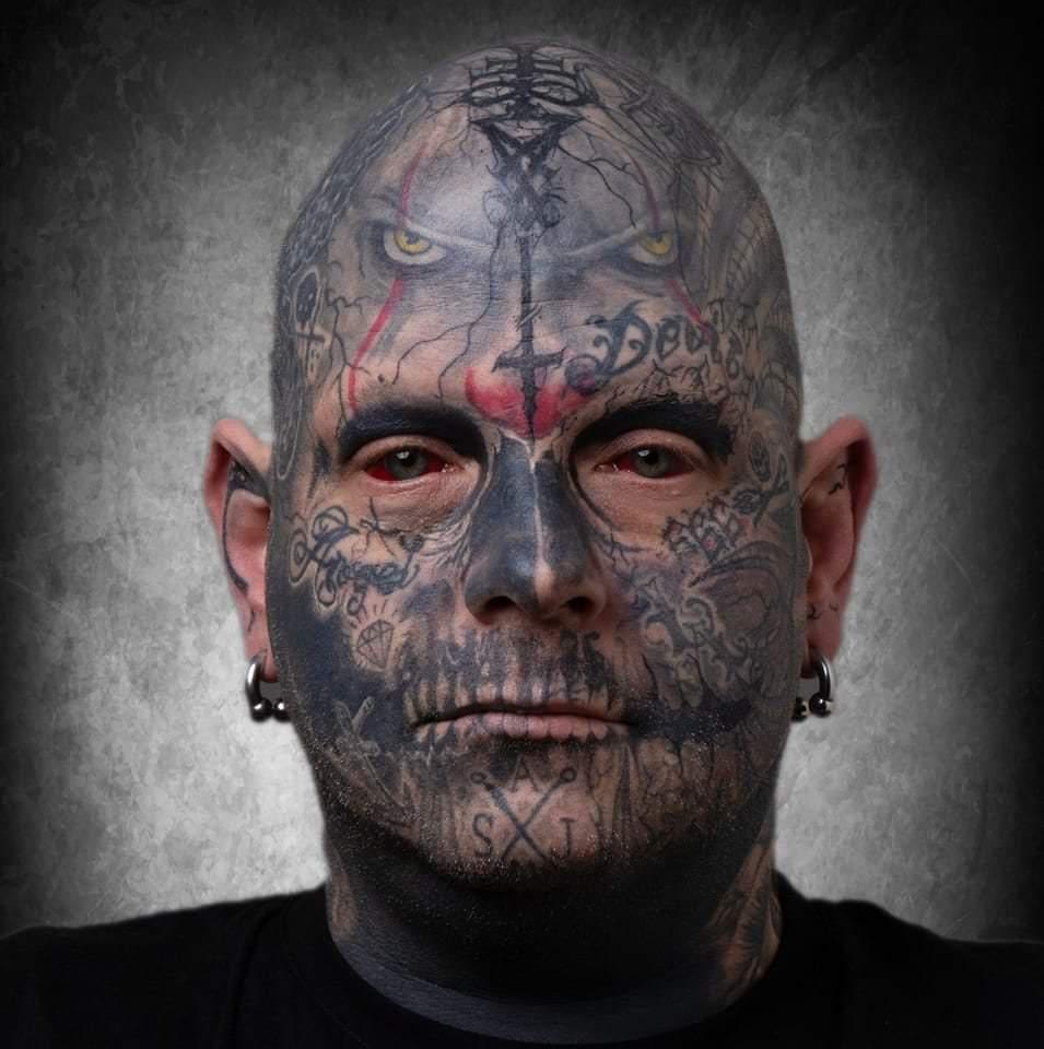 Lathen: Walk in Day bei Zombie Ink Lathen: Walk in Day bei Zombie Ink