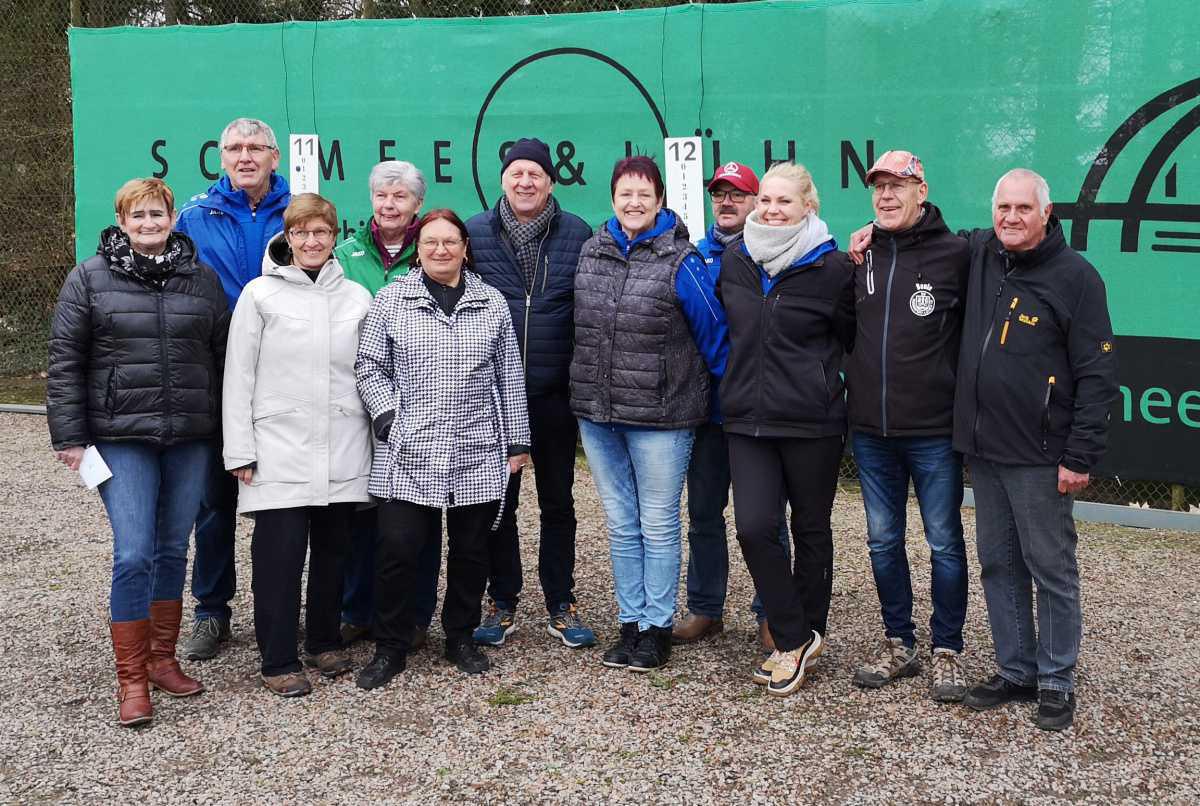 Der Boule Club vom SV Fortuna Fresenburg beendet Corona-Zwangspause Der Boule Club vom SV Fortuna Fresenburg beendet Corona-Zwangspause