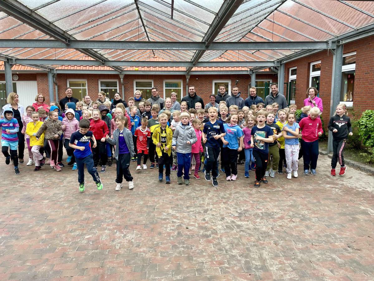 Sportprojektwoche der Grundschule Renkenberge-Wippingen Sportprojektwoche der Grundschule Renkenberge-Wippingen