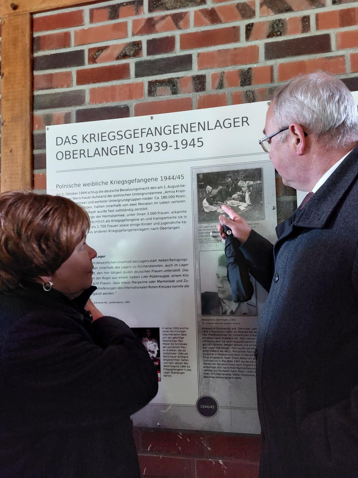 Vor 78 Jahren wurde das Kriegsgefangenenlager in Oberlangen von der 1. Polnischen Panzerdivision befreit Vor 78 Jahren wurde das Kriegsgefangenenlager in Oberlangen von der 1. Polnischen Panzerdivision befreit