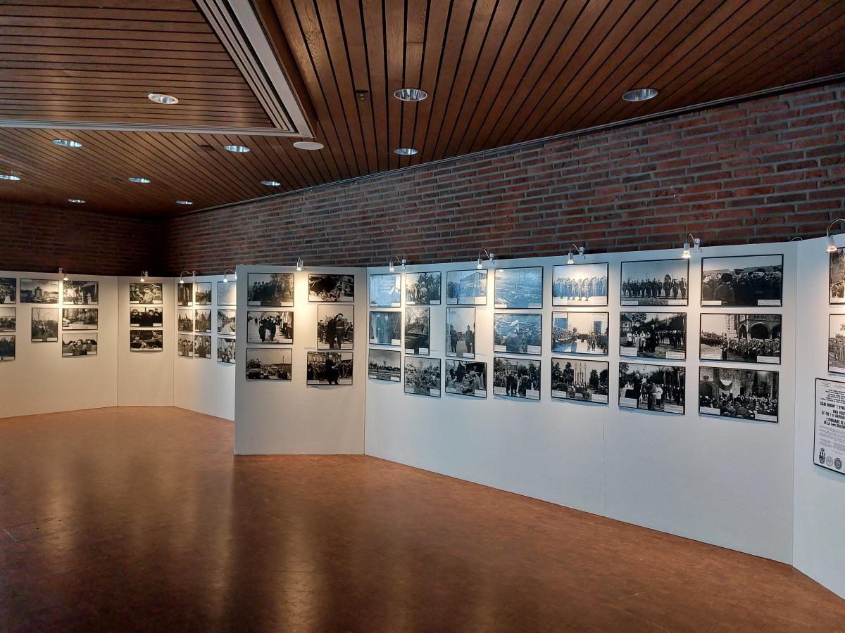 Vor 78 Jahren wurde das Kriegsgefangenenlager in Oberlangen von der 1. Polnischen Panzerdivision befreit Vor 78 Jahren wurde das Kriegsgefangenenlager in Oberlangen von der 1. Polnischen Panzerdivision befreit