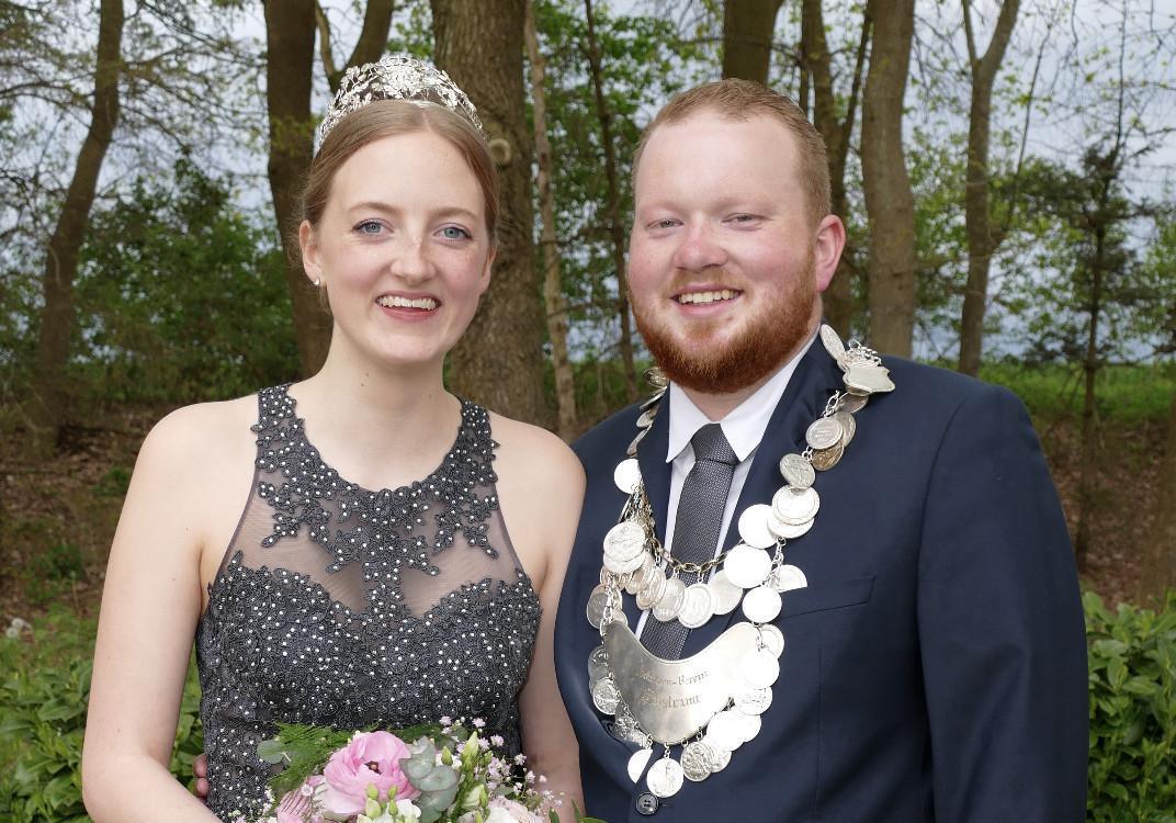 Henrik Huntemann regiert den Schützenverein Sustrum Henrik Huntemann regiert den Schützenverein Sustrum