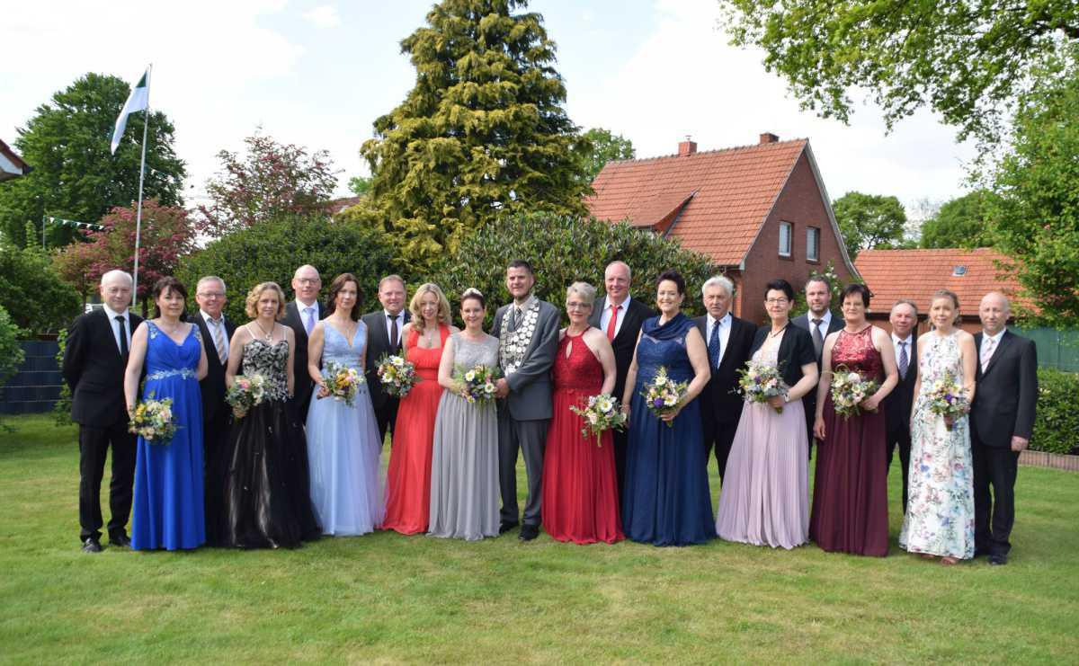 Schützenfest in Oberlangen - Neues Königspaar Schützenfest in Oberlangen - Neues Königspaar