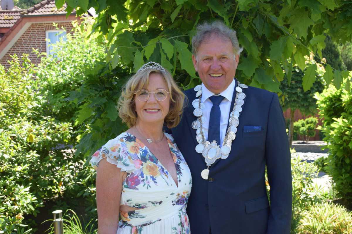 Neuer Schützenkönig in Kathen Frackel Hilter Neuer Schützenkönig in Kathen Frackel Hilter