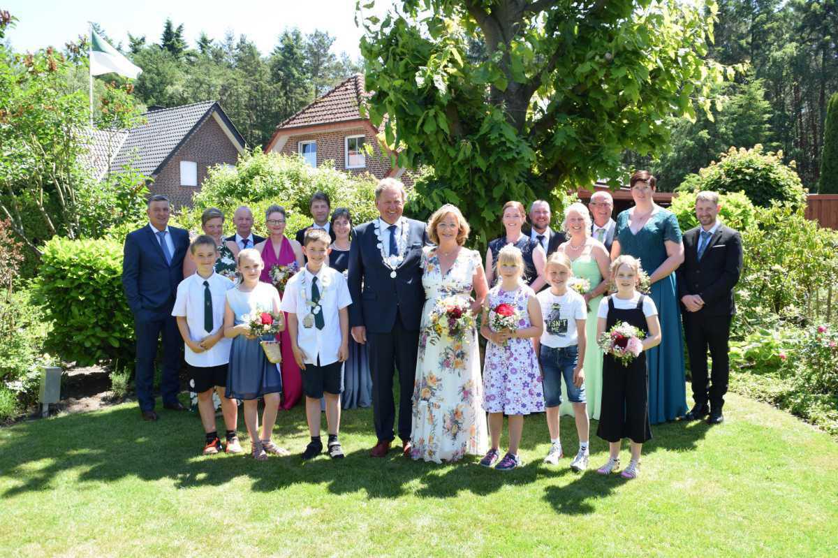 Neuer Schützenkönig in Kathen Frackel Hilter Neuer Schützenkönig in Kathen Frackel Hilter