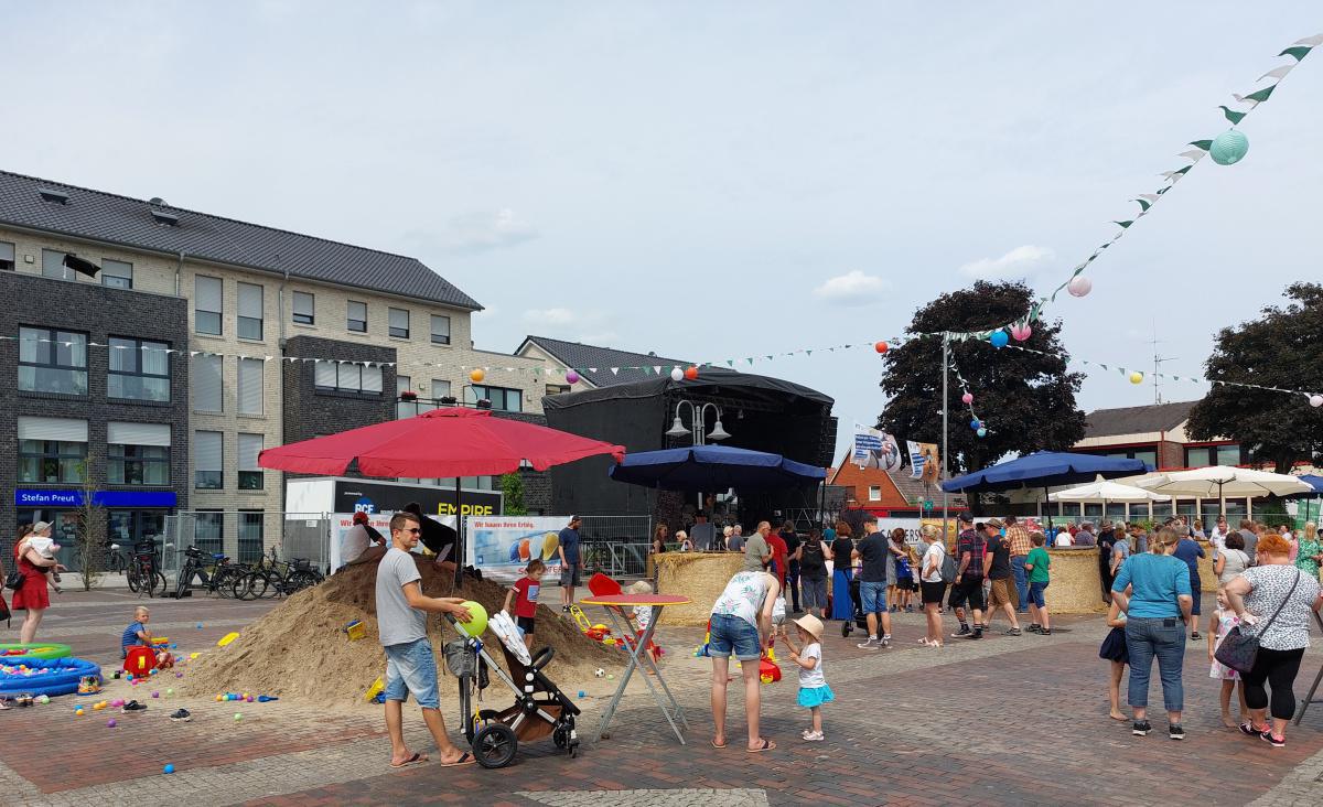 Lathener Mittsommertage am 17.06. und 18.06.2023 wieder ein voller Erfolg! Lathener Mittsommertage am 17.06. und 18.06.2023 wieder ein voller Erfolg!