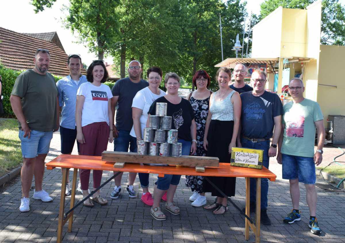 Neuer Kinderthron beim Schützenfest in Niederlangen Neuer Kinderthron beim Schützenfest in Niederlangen