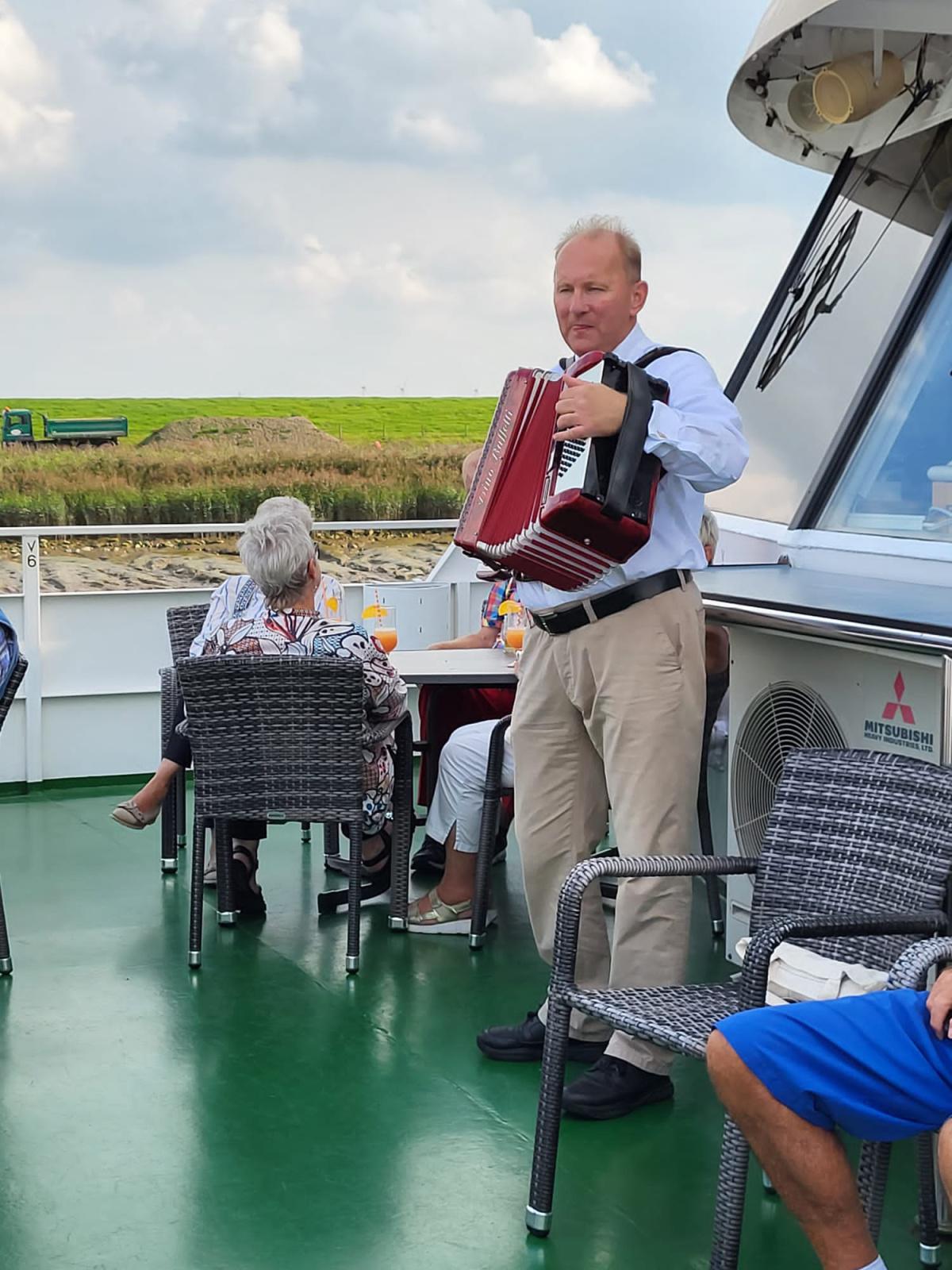 Senioren unterwegs Senioren unterwegs