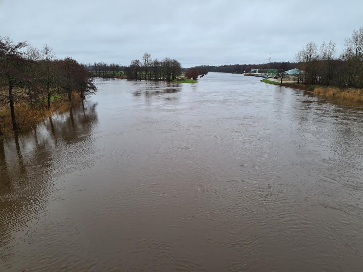 Emspegel steigt - Ausgleichsbauwerk wird nach 15 Jahren geöffnet Emspegel steigt - Ausgleichsbauwerk wird nach 15 Jahren geöffnet
