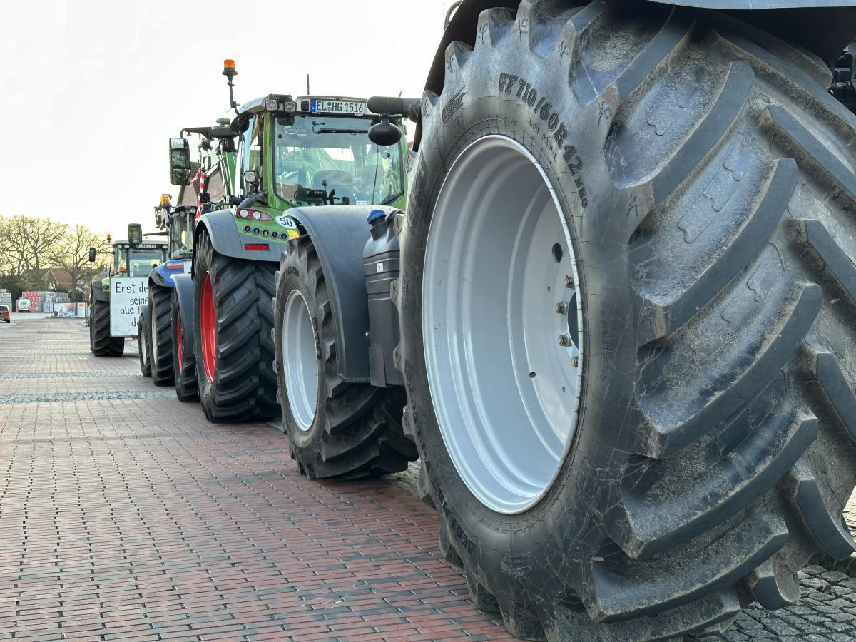 Landwirte protestieren in Lathen Landwirte protestieren in Lathen