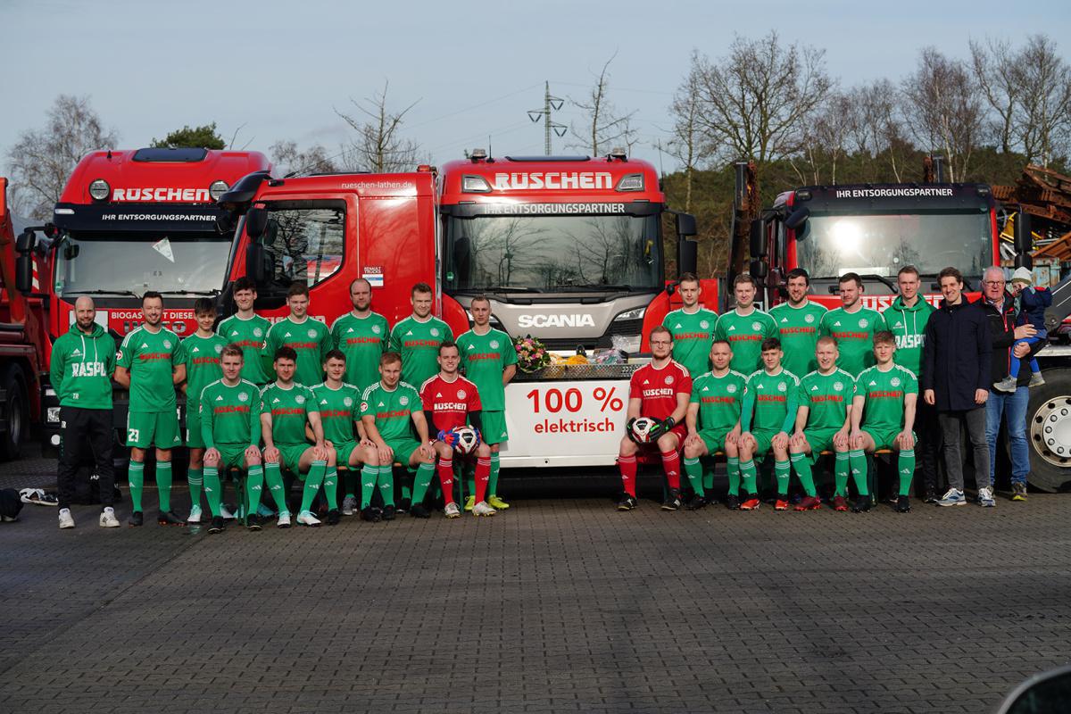 Rüschen neuer Trikotsponsor der 1.Herren Rüschen neuer Trikotsponsor der 1.Herren