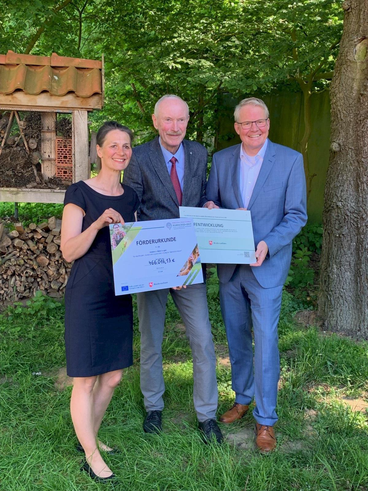 Bewilligungsbescheid von Ministerin Miriam Staudte Bewilligungsbescheid von Ministerin Miriam Staudte