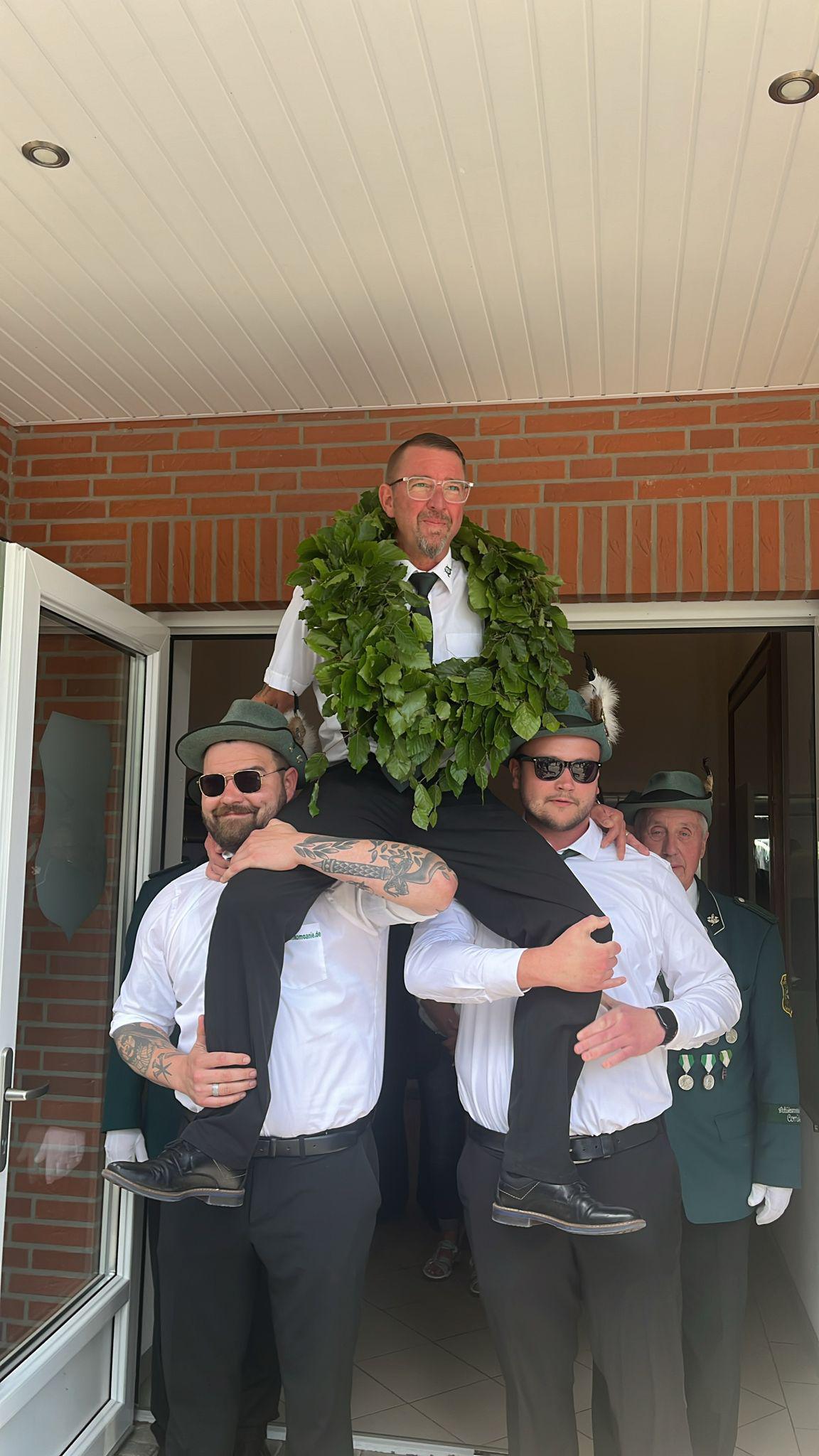 BSV Lathen hat ein neues Schützenkönigspaar BSV Lathen hat ein neues Schützenkönigspaar