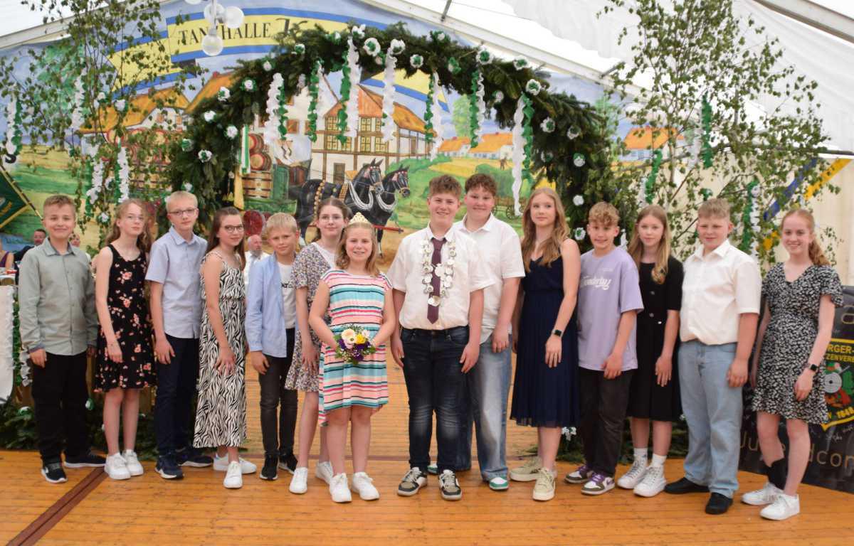 Neues Königshaus beim Bürgerschützenverein Lathen Neues Königshaus beim Bürgerschützenverein Lathen