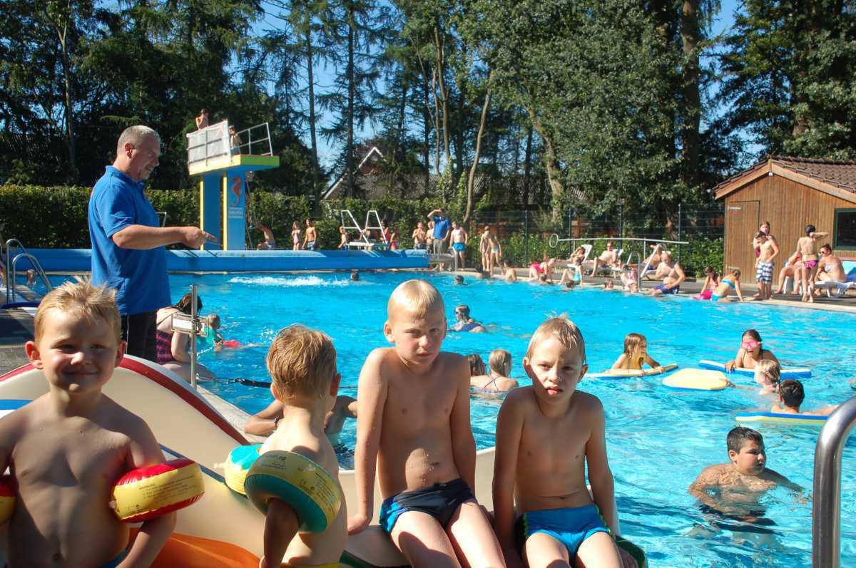 Beheiztes Freibad Lathen Beheiztes Freibad Lathen