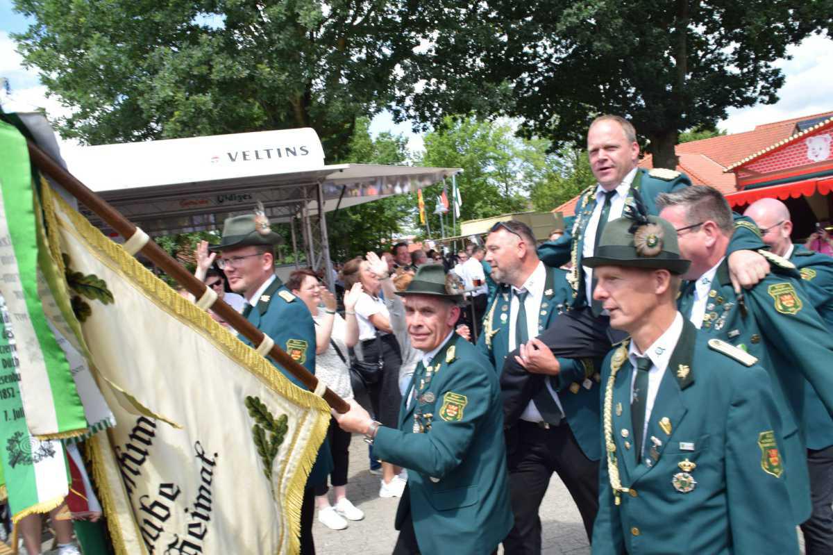 Rückblick - Schützenfest 2024 - neues Königshaus