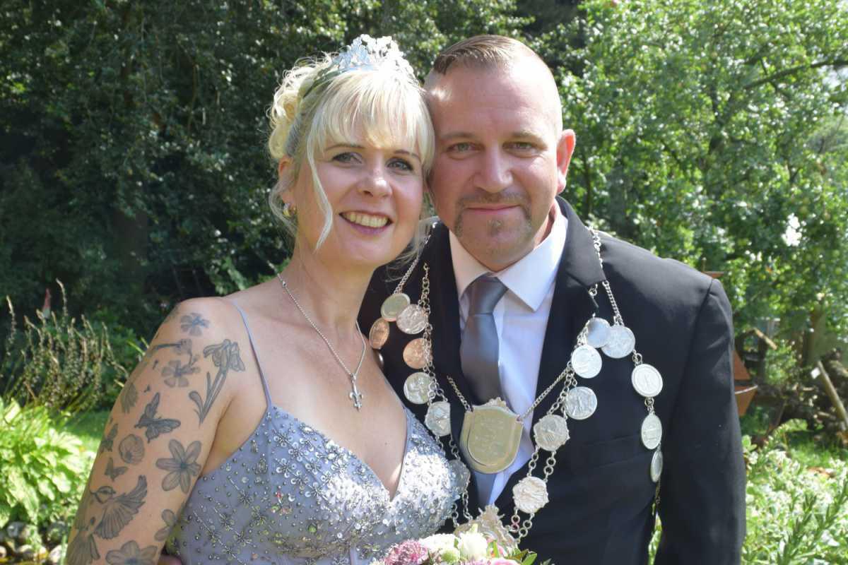 Neues Königshaus beim Schützenverein Lathen-Dünefehn Neues Königshaus beim Schützenverein Lathen-Dünefehn