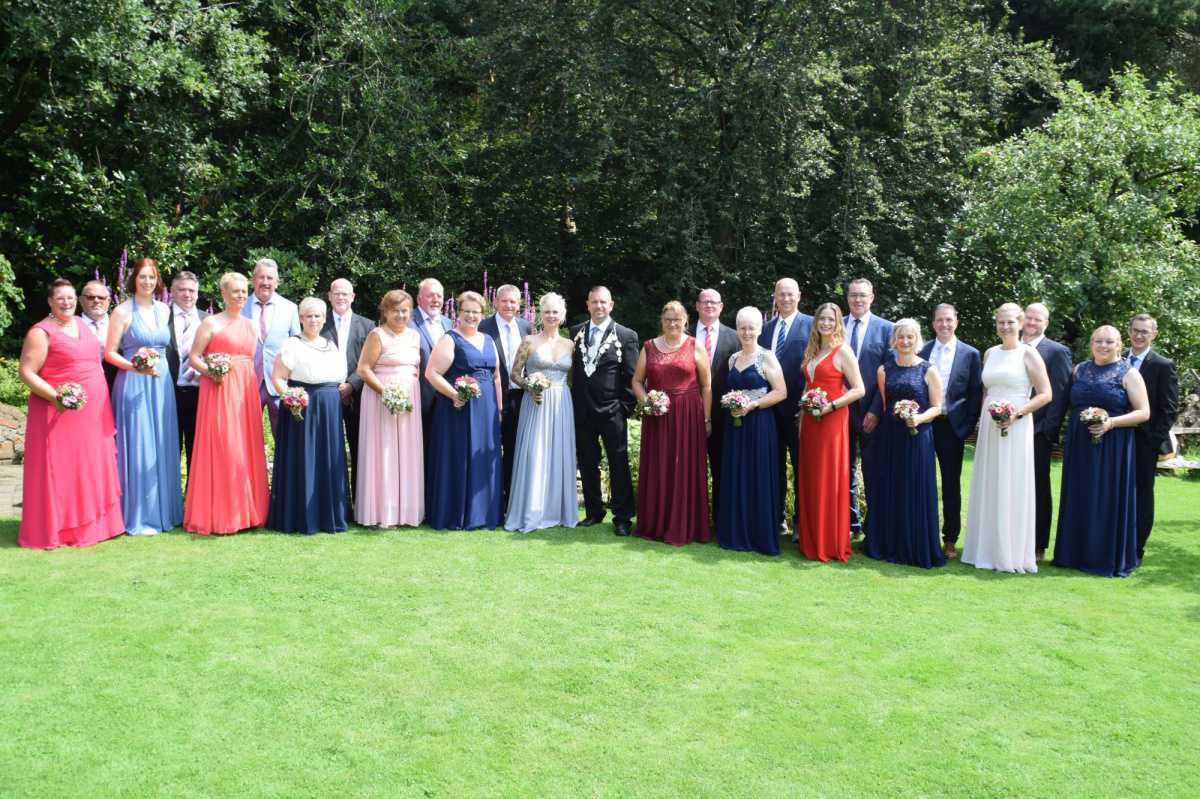 Neues Königshaus beim Schützenverein Lathen-Dünefehn Neues Königshaus beim Schützenverein Lathen-Dünefehn