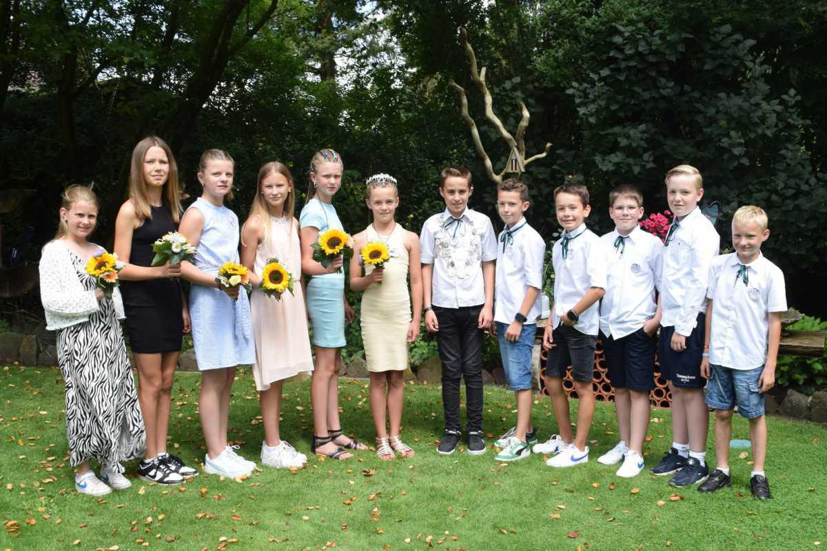 Neues Königshaus beim Schützenverein Lathen-Dünefehn Neues Königshaus beim Schützenverein Lathen-Dünefehn