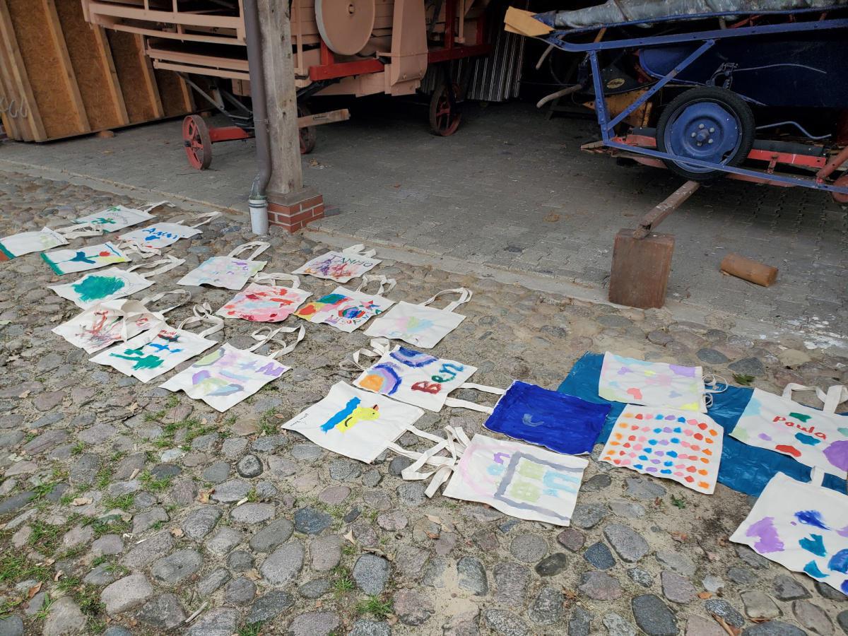 Bildnachlese - Kirmes in Ober-/Niederlangen Bildnachlese - Kirmes in Ober-/Niederlangen