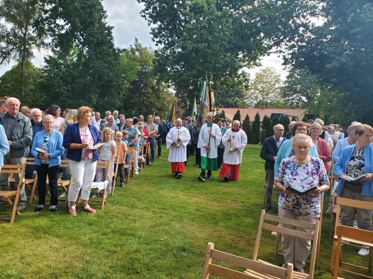 Bildnachlese der BoJe-Verbundsmesse in Niederlangen-Siedlung Bildnachlese der BoJe-Verbundsmesse in Niederlangen-Siedlung