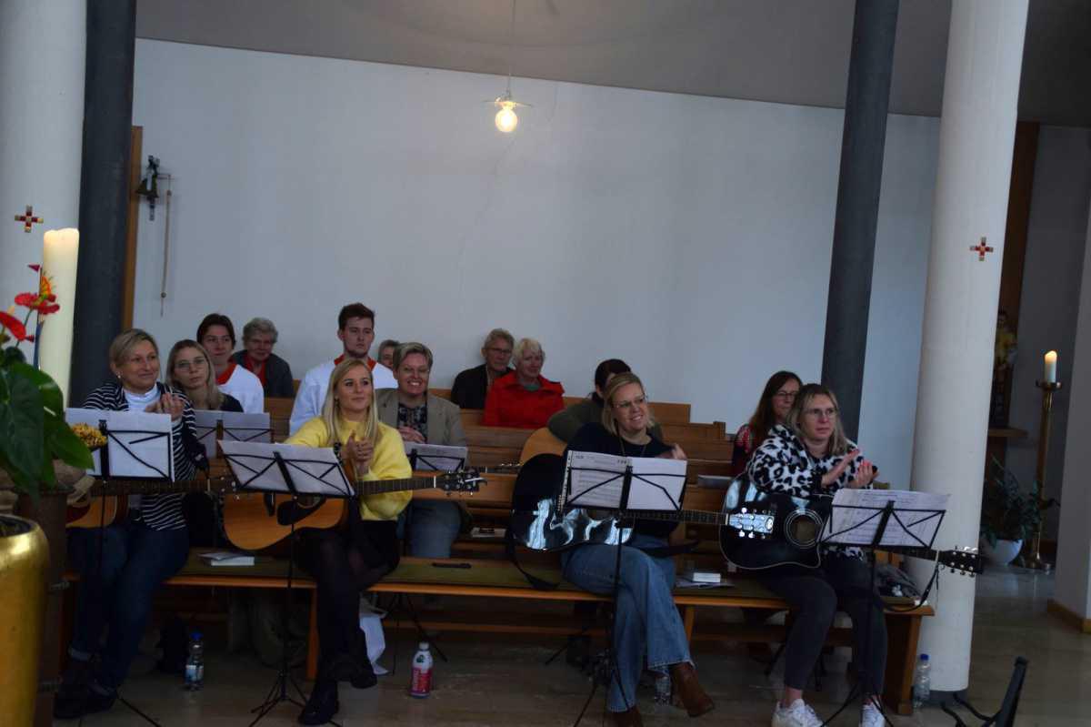 Verabschiedung vom Küsterehepaar Hilling Verabschiedung vom Küsterehepaar Hilling