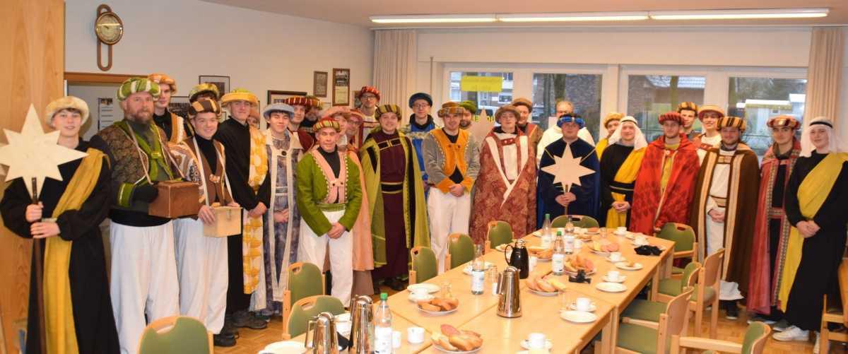 Sternsinger der Kirchengemeinde St. Laurentius Sternsinger der Kirchengemeinde St. Laurentius