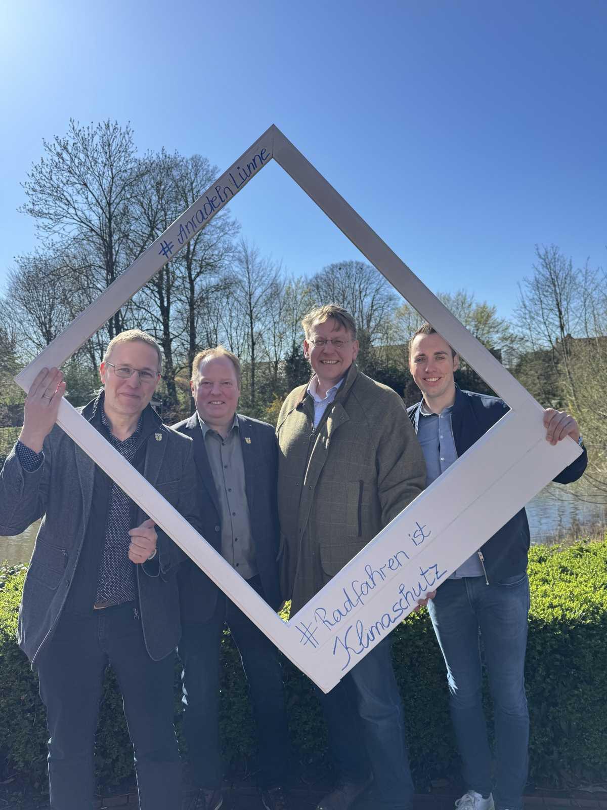 Sternfahrt unter Frühlingssonne Sternfahrt unter Frühlingssonne