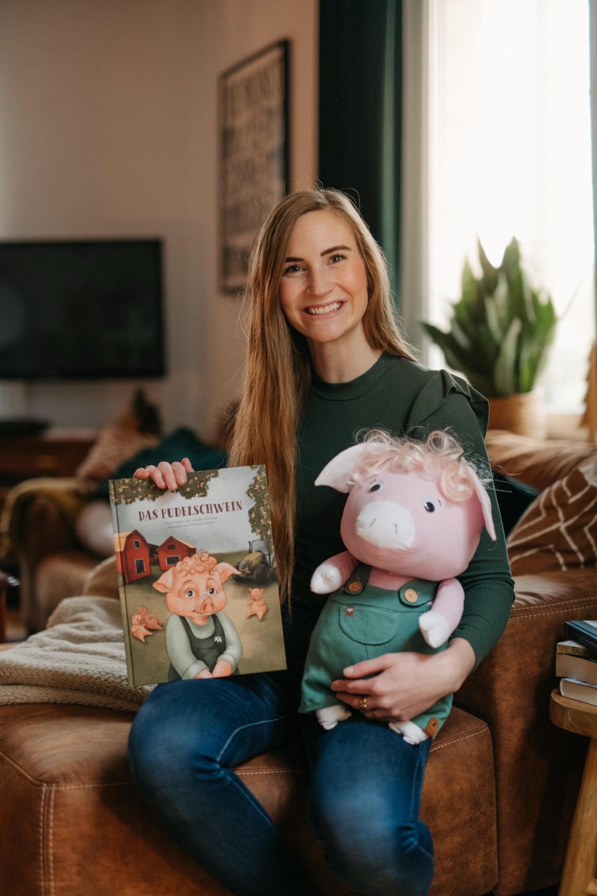Autorenlesung "Das Pudelschwein" von Jennifer Schotter Autorenlesung "Das Pudelschwein" von Jennifer Schotter