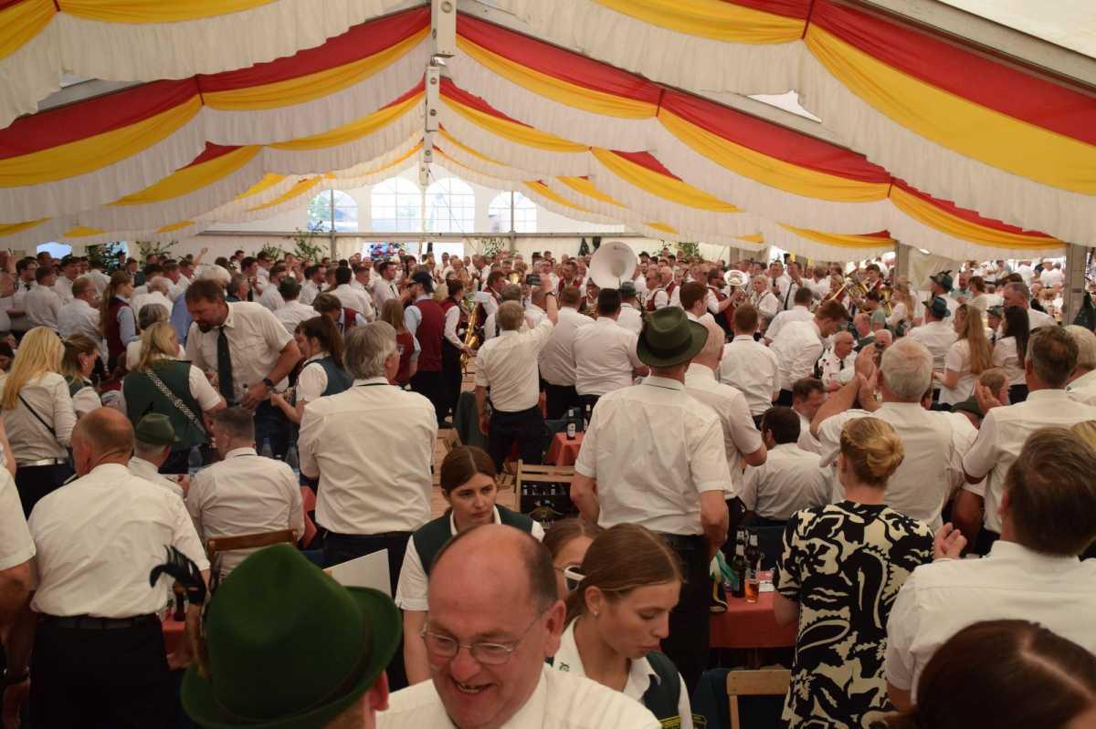 Bildnachlese vom Jubiläumsschützenfest in Renkenberge