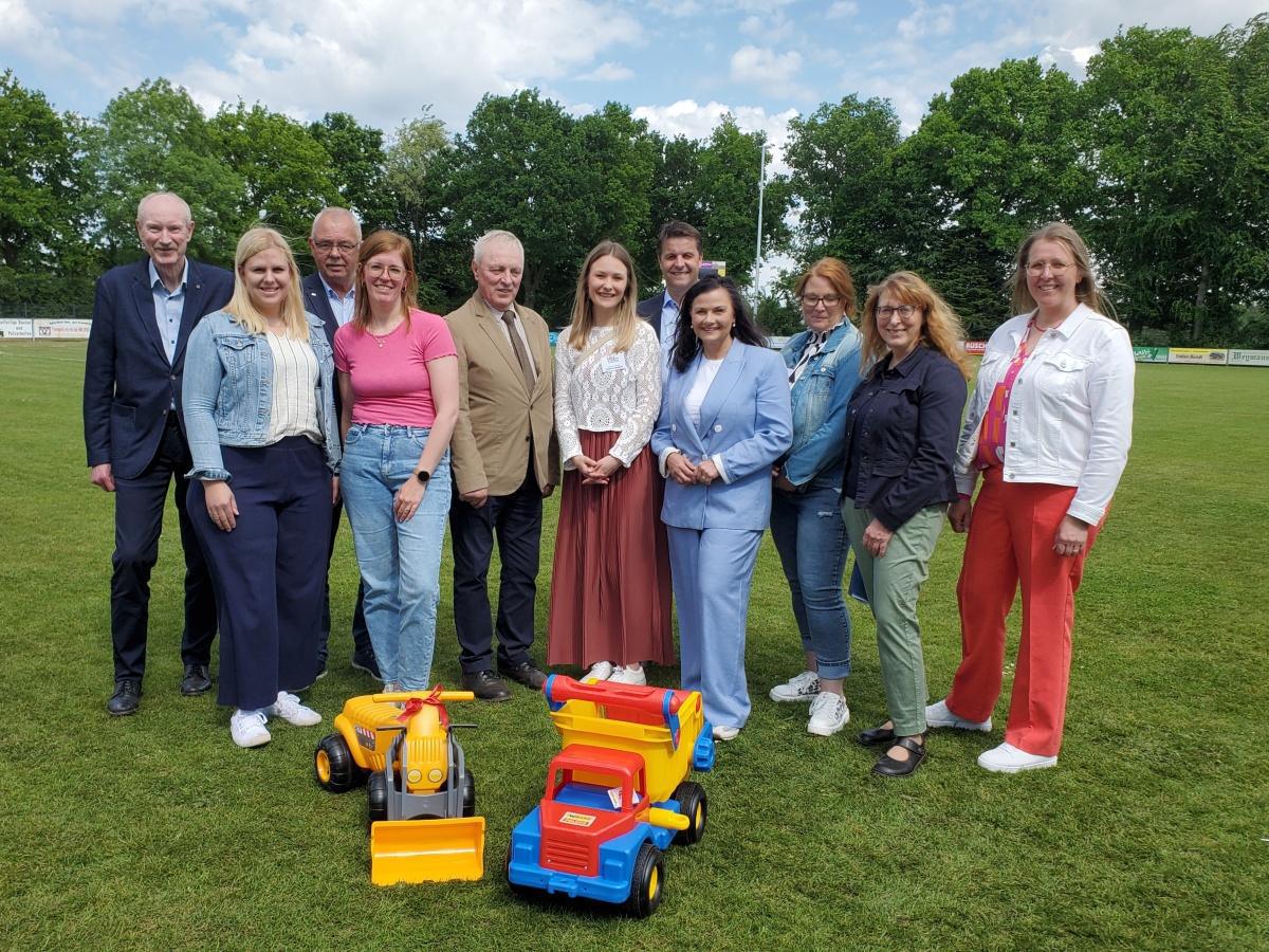 50 Jahre Kindergarten St. Laurentius Ober-/Niederlangen 50 Jahre Kindergarten St. Laurentius Ober-/Niederlangen