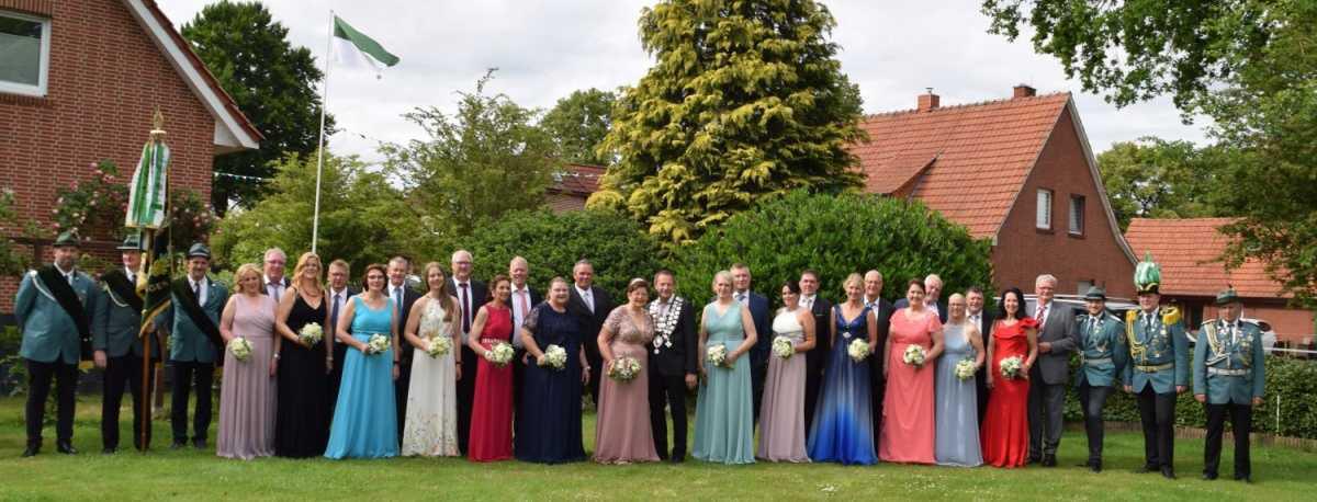 Neues Königshaus in Oberlangen Neues Königshaus in Oberlangen