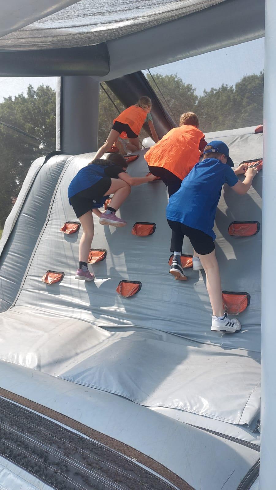 Sportfest Trixitt Erna-de-Vries-Schule Lathen Sportfest Trixitt Erna-de-Vries-Schule Lathen