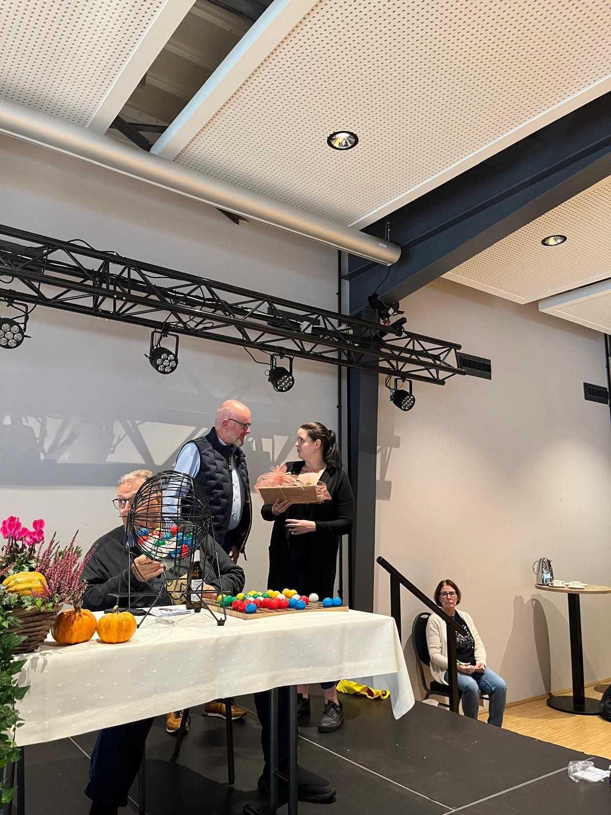 Bingo mit Michael Thürnau im Markt 7 in Lathen