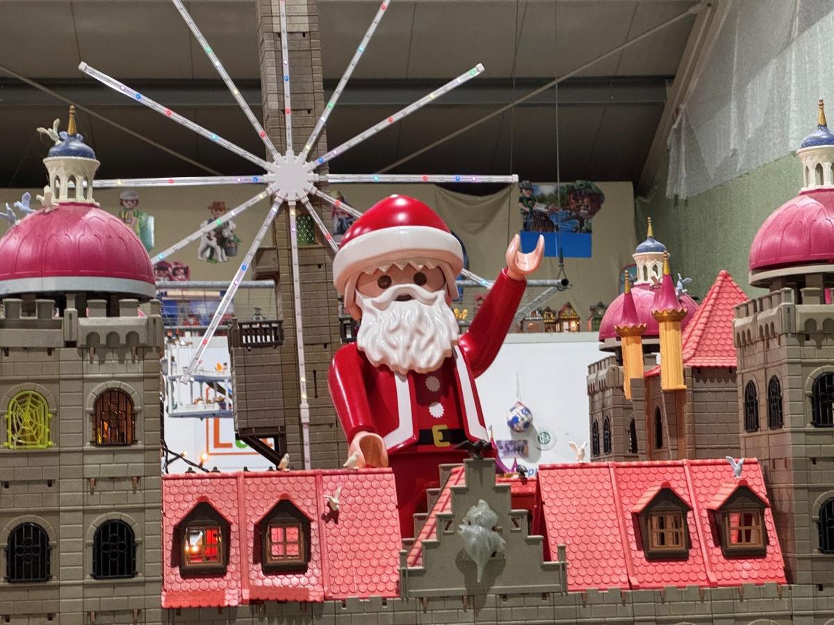 Weihnachtliche Themen in den MiniWelten Lathen